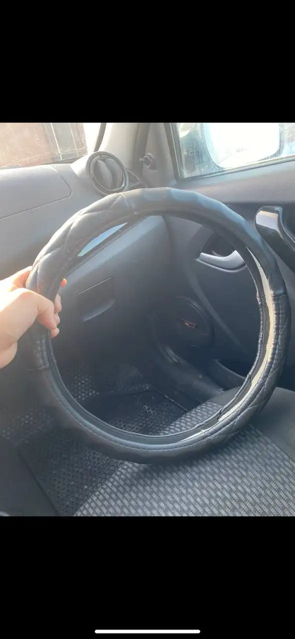 Автозапчасти для ВАЗ: подлокотник, накладки, поворотники, чехол - Автозапчасти для ВАЗ (Запчасти) в Оренбург