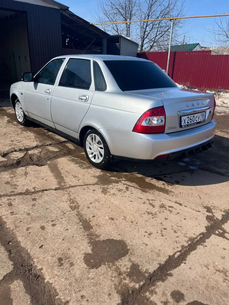 Автомобиль 2012 года с кондиционером, недавним ремонтом двигателя и документами - Авто в Оренбург