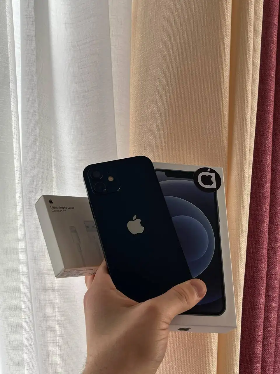 Продам iPhone 12 128 GB Black в отличном состоянии - Телефоны (Электроника) в Оренбург