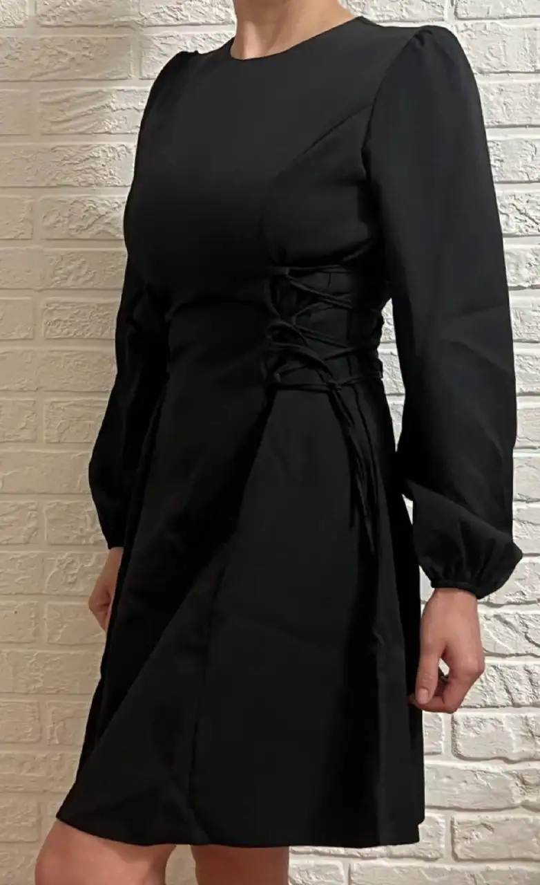 Женское платье черного цвета, размер 42-44 - Женская одежда (Одежда) в Оренбург