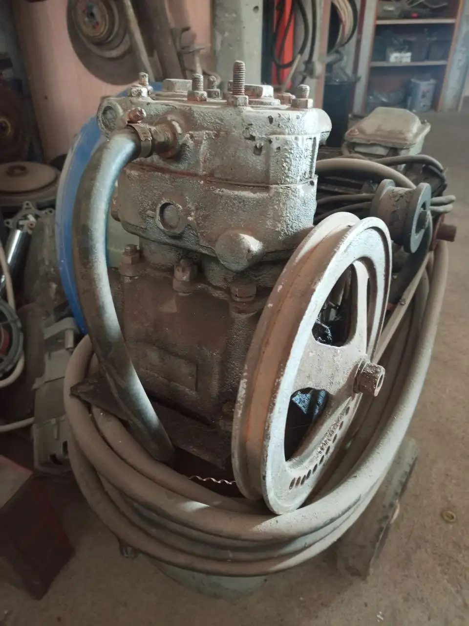 Продам самодельный компрессор с головой от ЗИЛ - Барахолка в Оренбург