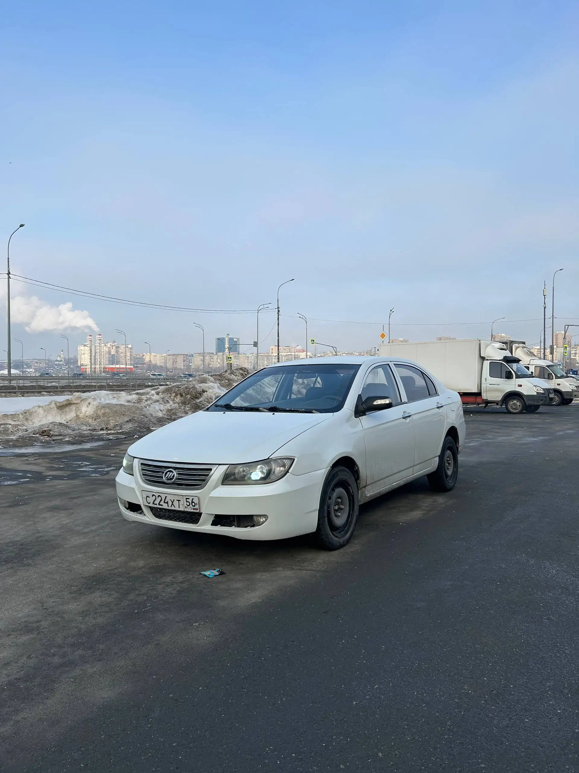 Автомобиль 2011 года в хорошем состоянии - Авто в Оренбург