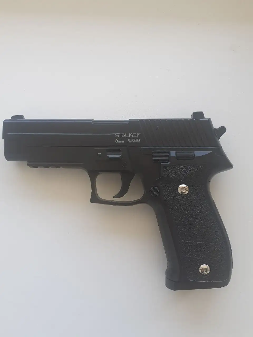 Страйкбольный пистолет 0,7 Дж - Страйкбол (Хобби и отдых) в Оренбург