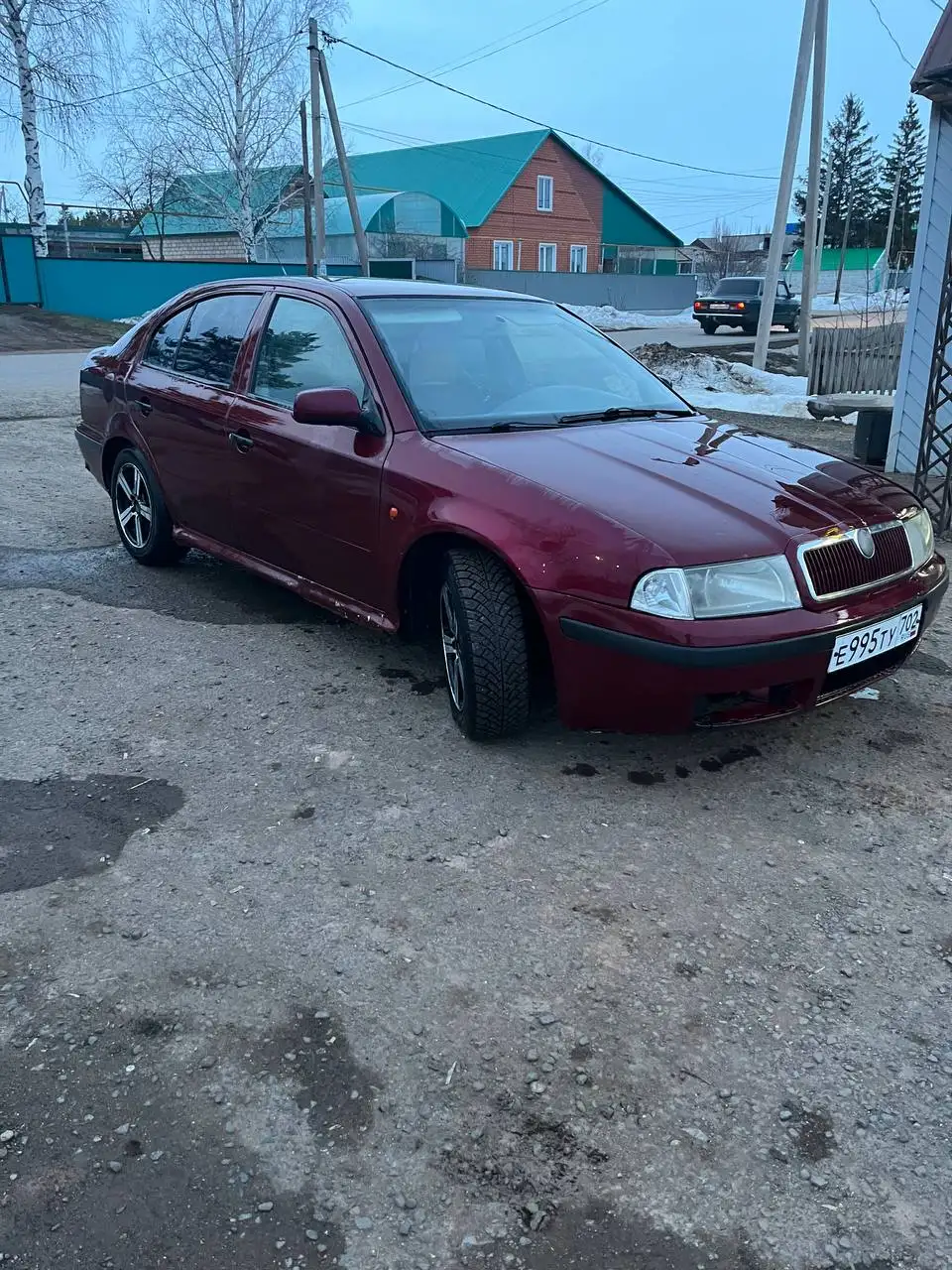 Продам Шкоду 1.6 механика - Легковые автомобили (Авто) в Оренбург