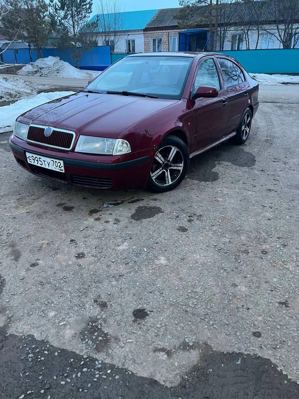 Продам Шкоду 1.6 механика - Легковые автомобили (Авто) в Оренбург