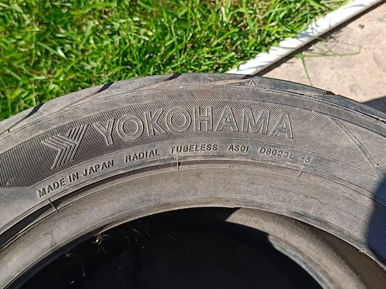 Продам шины Yokohama 195/55/15 - Шины и диски (Запчасти) в Оренбург