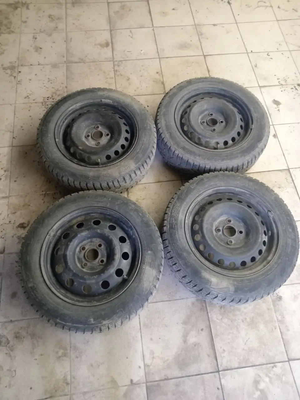 Продажа дисков 4x100 - Диски и шины (Запчасти) в Оренбург