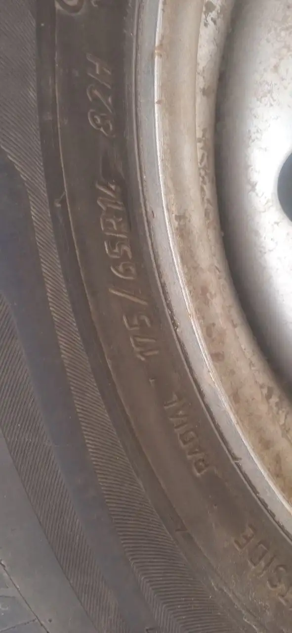2 колеса на ВАЗ 175-65 14 новые - Шины и диски (Запчасти) в Оренбург