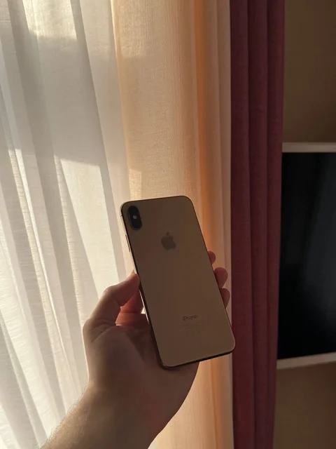 Продам iPhone Xs Max 256 GB Gold в отличном состоянии - Электроника в Оренбург