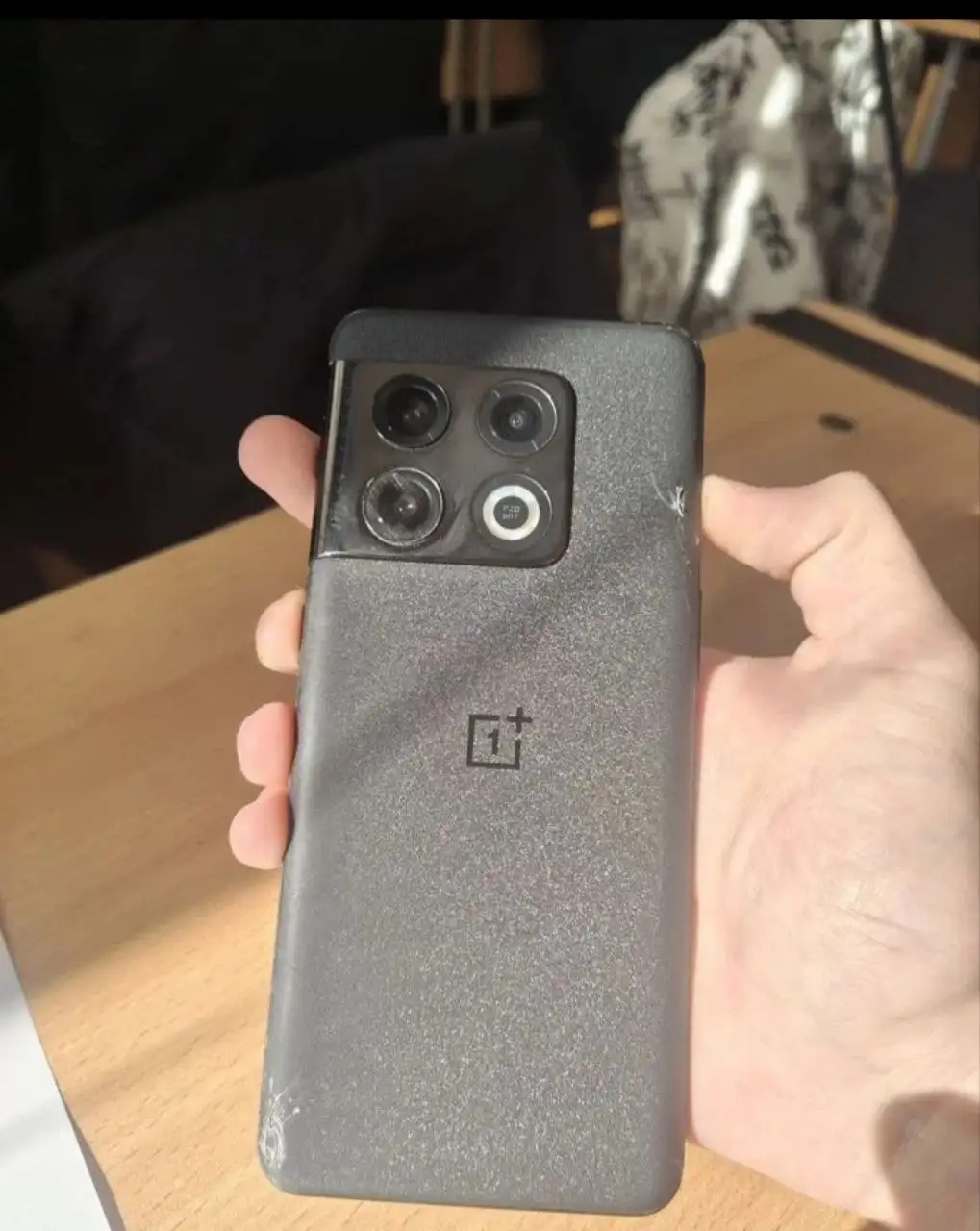 Oneplus 10 Pro 12/256 с разбитой крышкой - Смартфоны (Электроника) в Оренбург