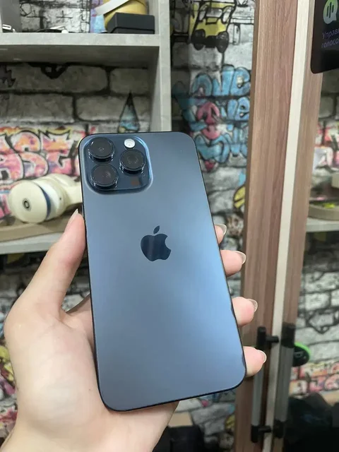 iPhone 15 Pro Max 256 ГБ Titanium Blue с дефектом Face ID - Компьютеры и комплектующие в Оренбург