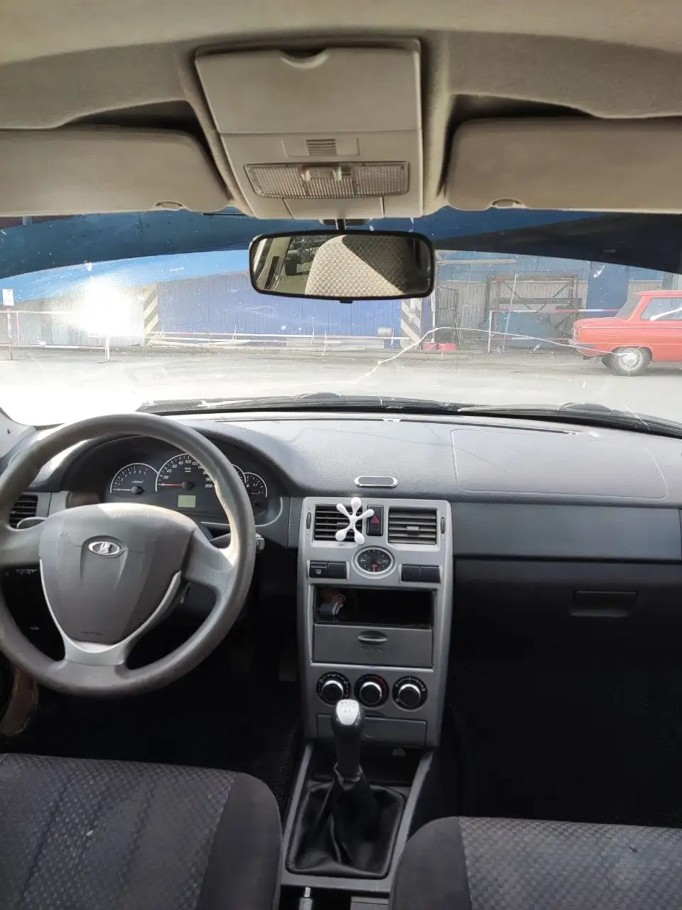 Продажа автомобиля Lada Priora 2013 года - Легковые автомобили (Авто) в Оренбург