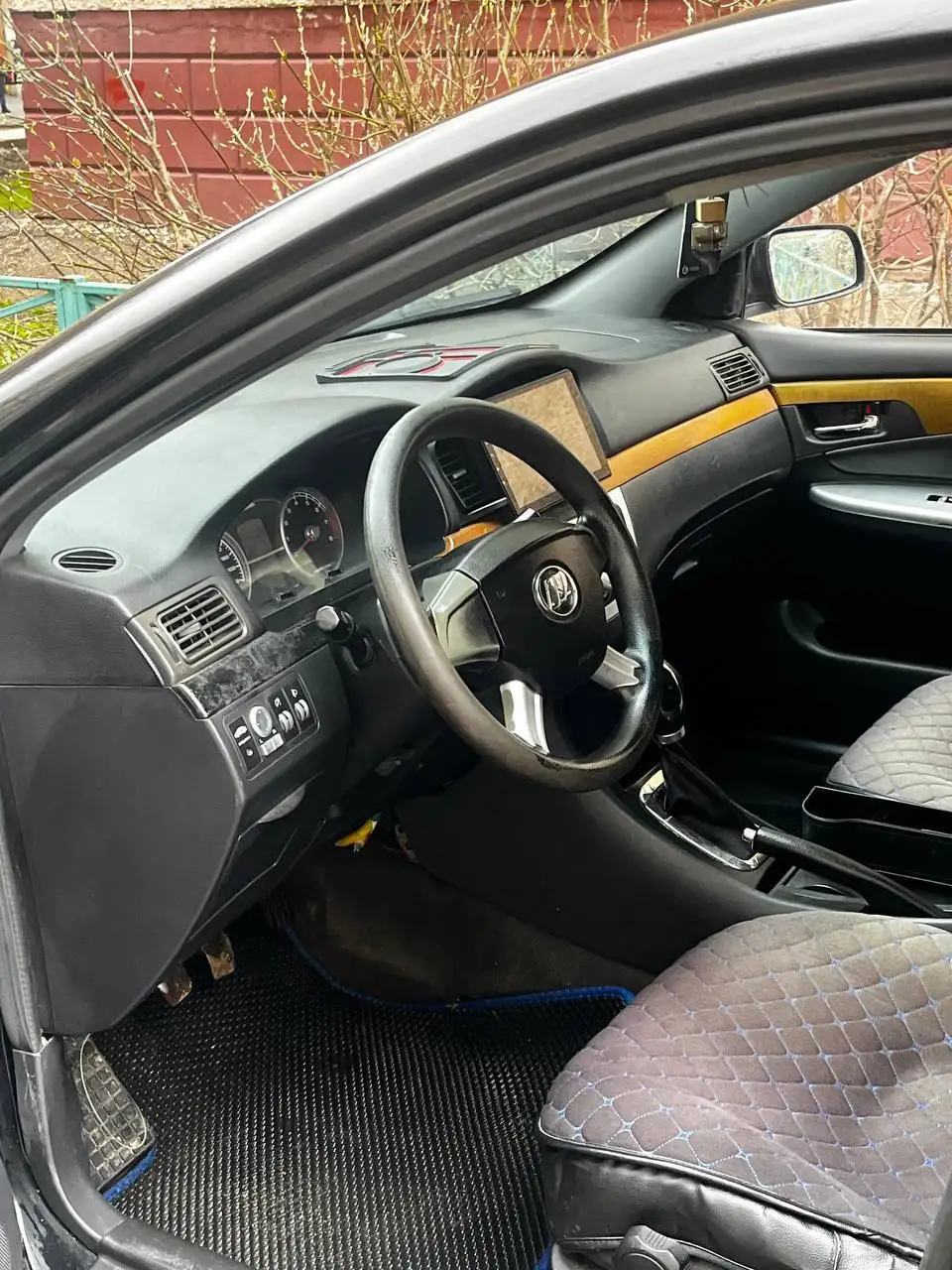 Машина с чип-тюнингом и акустикой - Авто в Оренбург