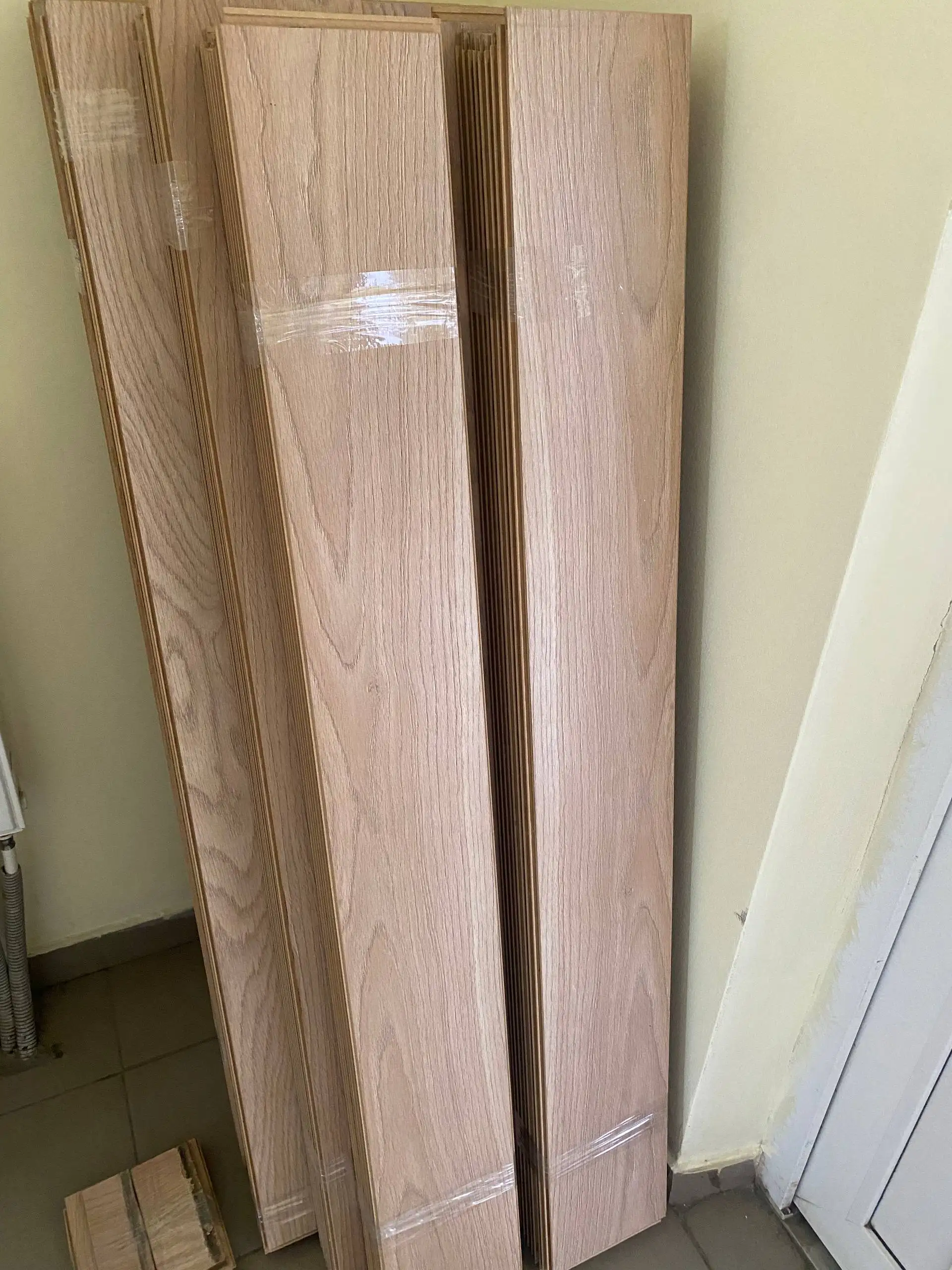 Ламинат 20 кв.м - Для дома и дачи в Оренбург