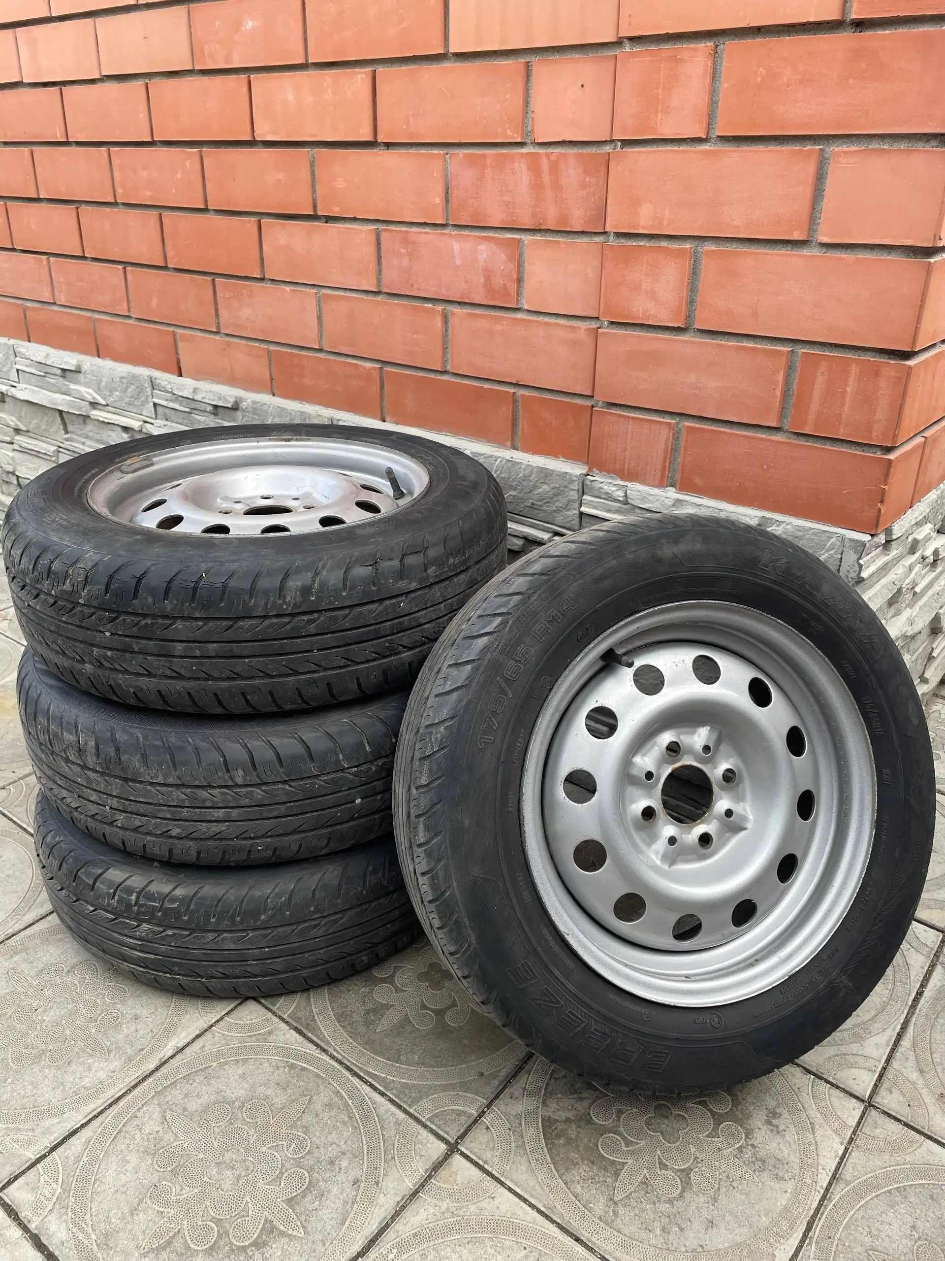 Шины Кама Бриз 175/65/14 2022 года - Шины (Запчасти) в Оренбург