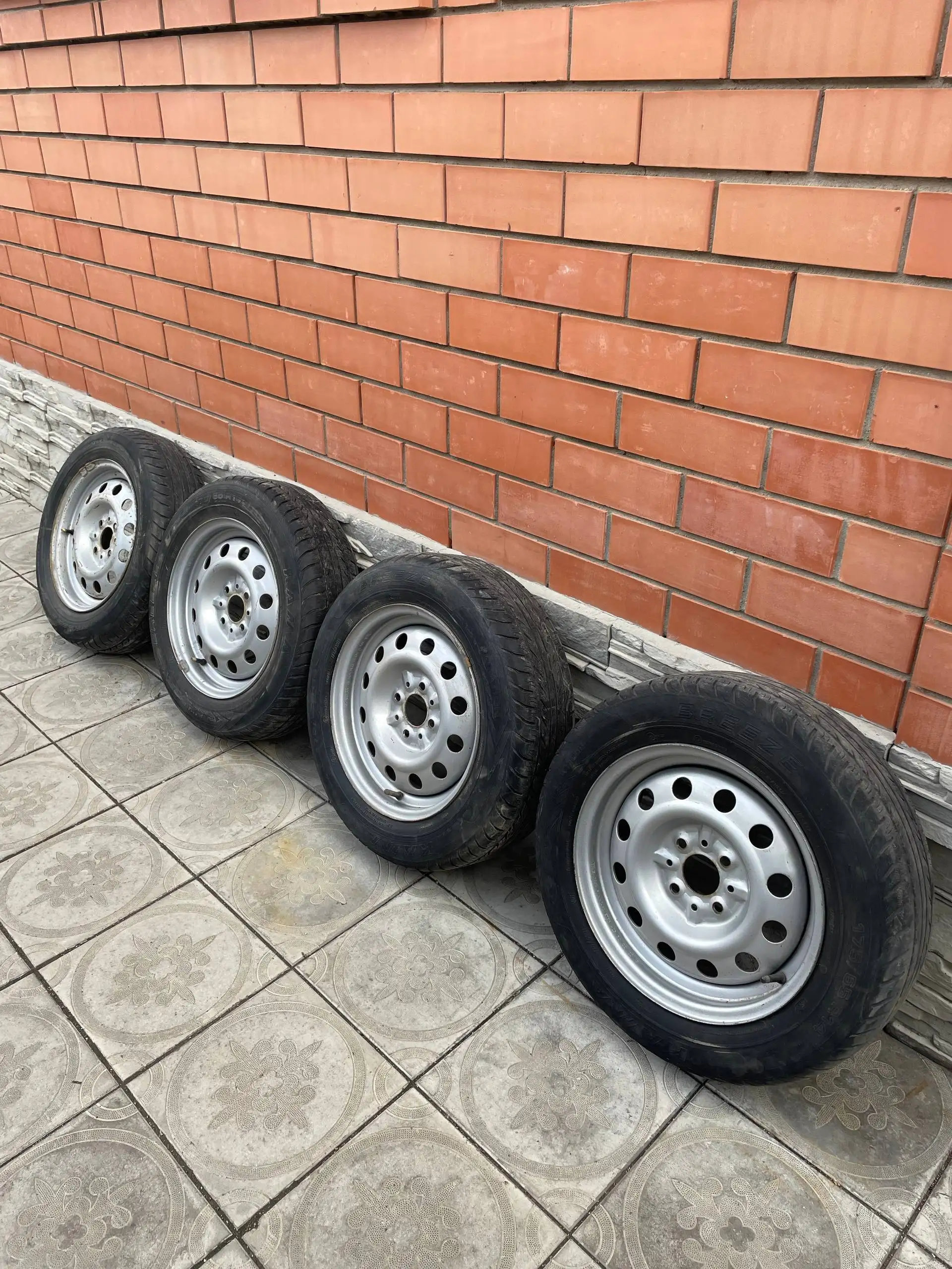 Шины Кама Бриз 175/65/14 2022 года - Шины (Запчасти) в Оренбург