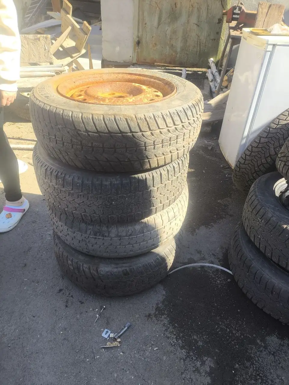 Колеса от Волги - Колеса и диски (Запчасти) в Оренбург