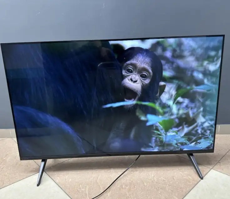 Продажа бывших в употреблении телевизоров Samsung, Sber, Xiaomi - Телевизоры (Электроника) в Оренбург