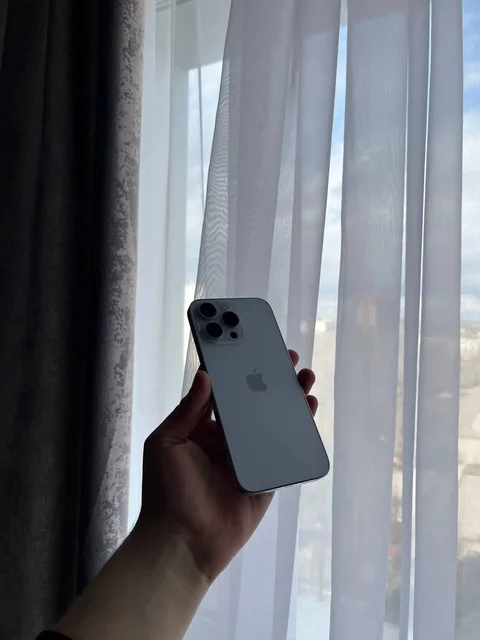 Продам iPhone 14 Pro Max 256 GB Silver - Вейп в Оренбург