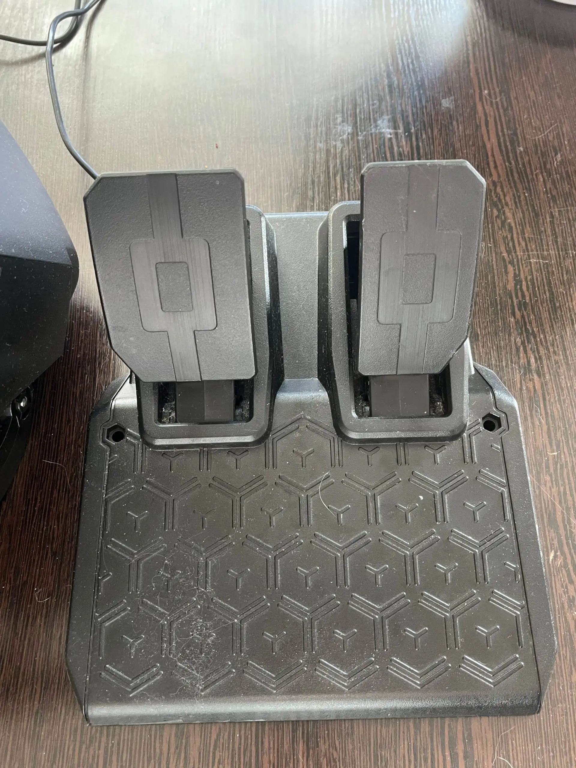 Игровой руль Thrustmaster T128 для PS5/PS4/ПК - Игровые аксессуары (Электроника) в Оренбург