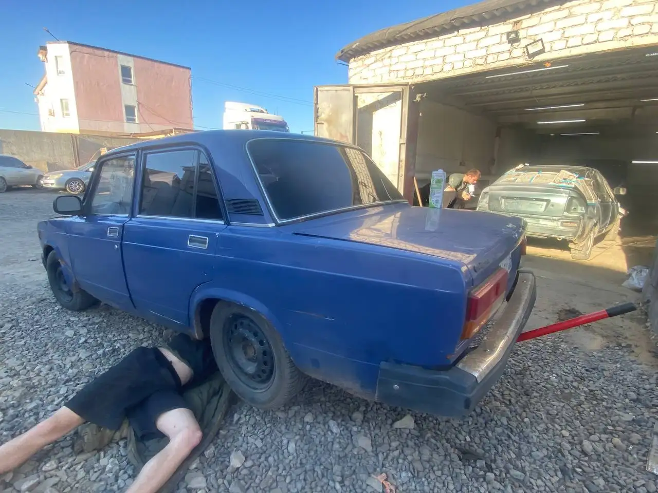 Продам редуктор и инжектор для автомобиля - Запчасти в Оренбург