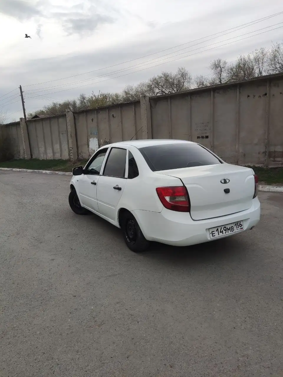 Продажа Лада Гранта 2013 года с кондиционером - Легковые автомобили (Авто) в Оренбург