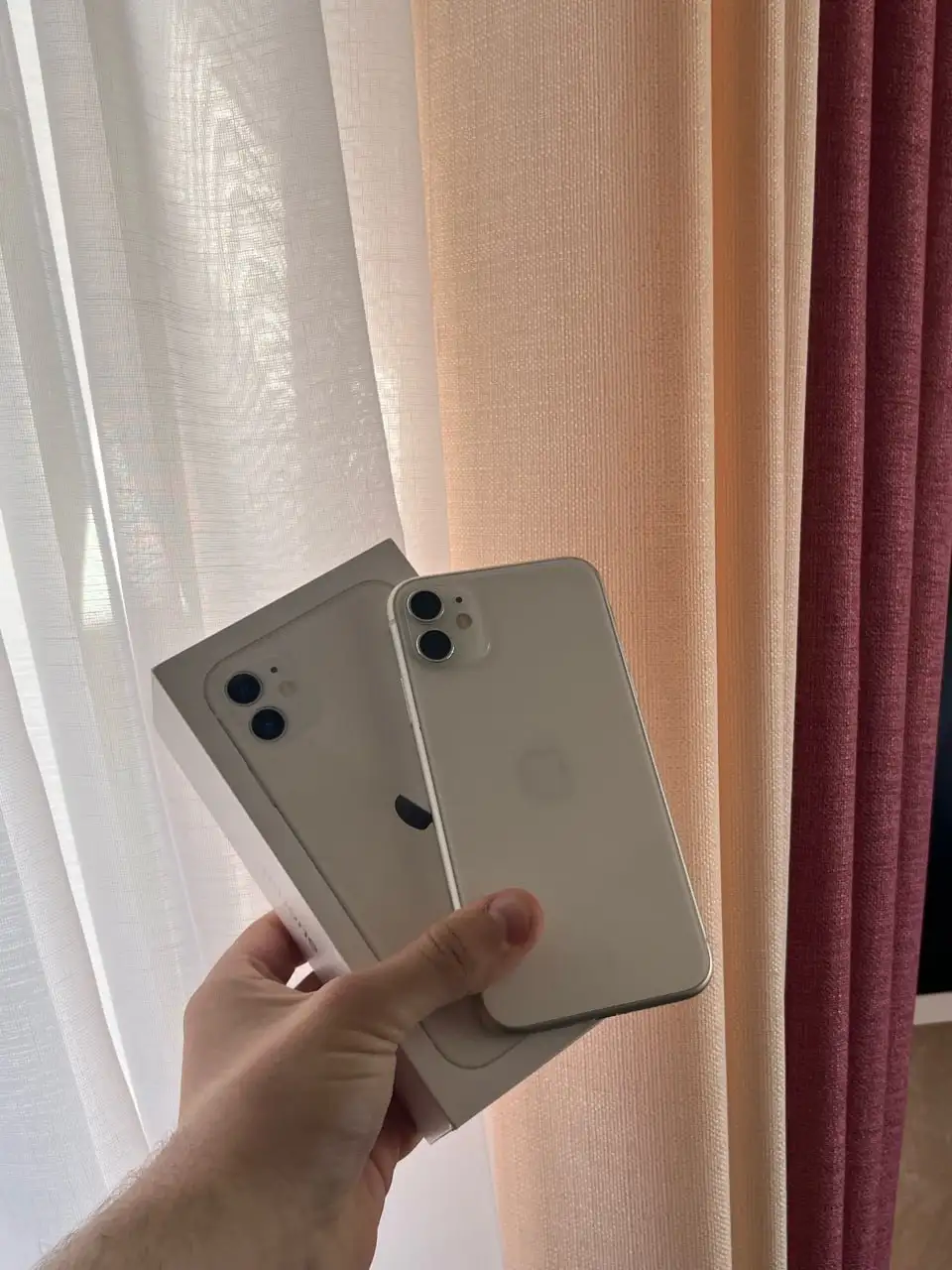 Продам iPhone 11 128 GB White в отличном состоянии - Смартфоны (Электроника) в Оренбург