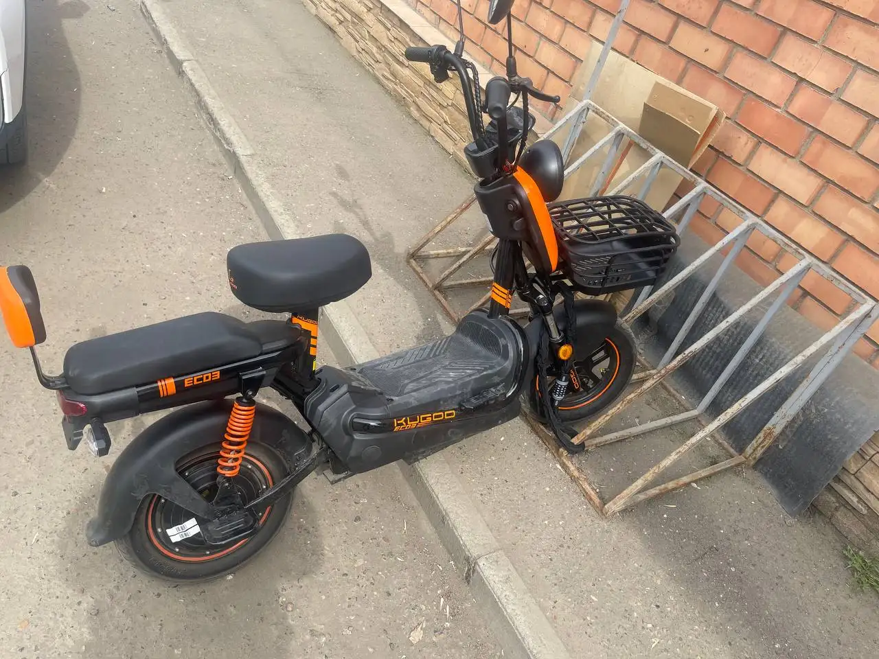 Продам скутер Kugoo ec 03 - Электротранспорт (Электроника) в Оренбург