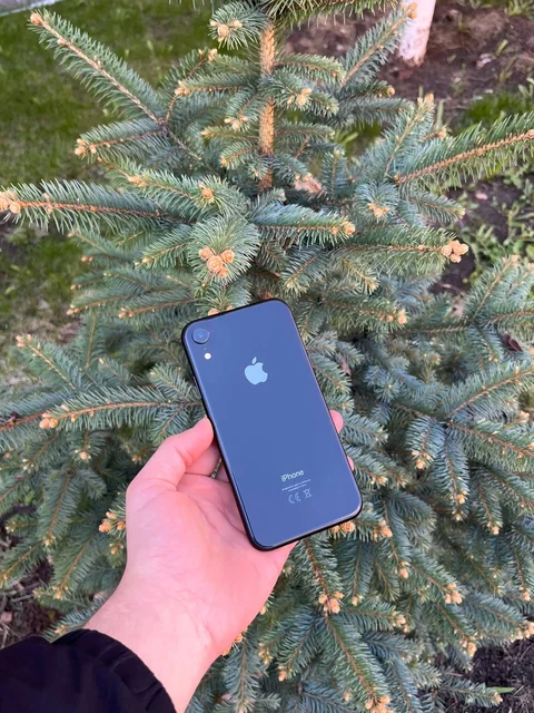 Продам iPhone Xr 128 GB Black в отличном состоянии - Аудиотехника в Оренбург