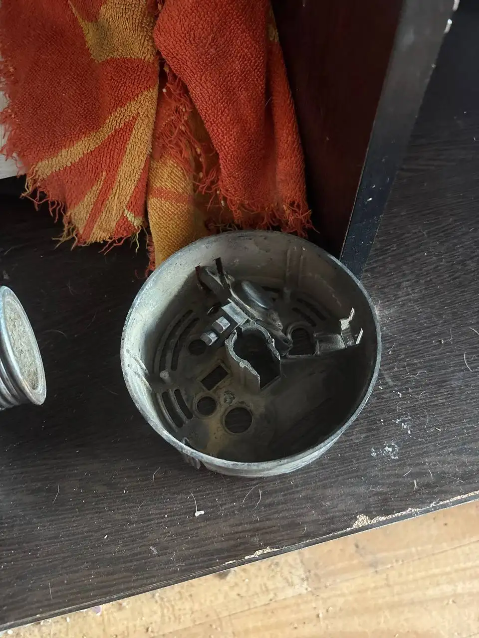 Продажа генератора, канистры, колонок и магнитолы - Барахолка в Оренбург