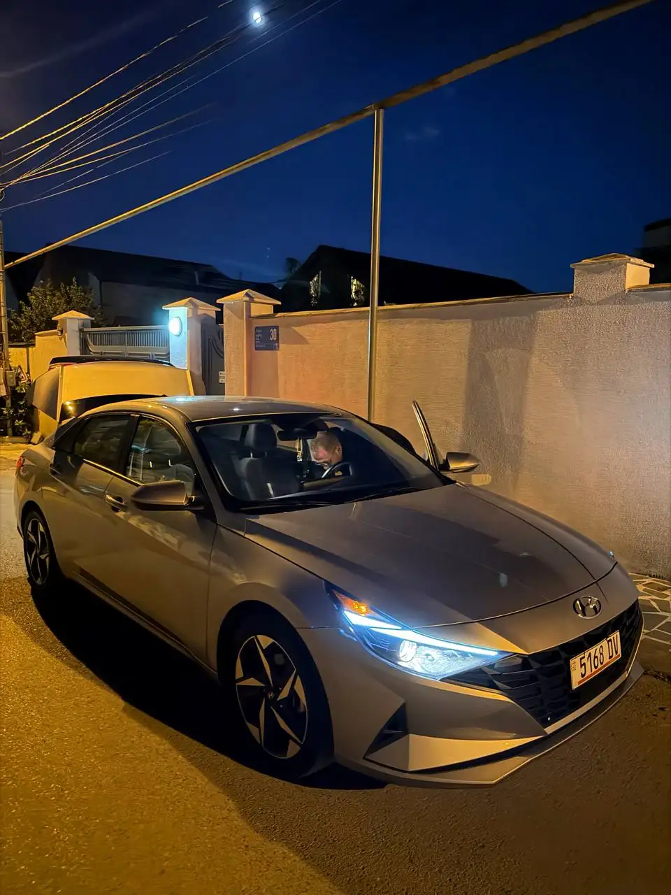 Hyundai Elantra 2022 - Легковые автомобили (Авто) в Оренбург