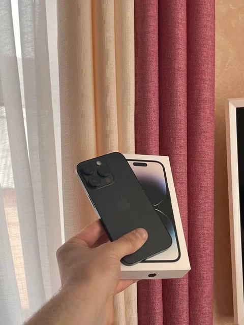 Продам iPhone 14 Pro 256 GB Black - Крупная бытовая техника в Оренбург