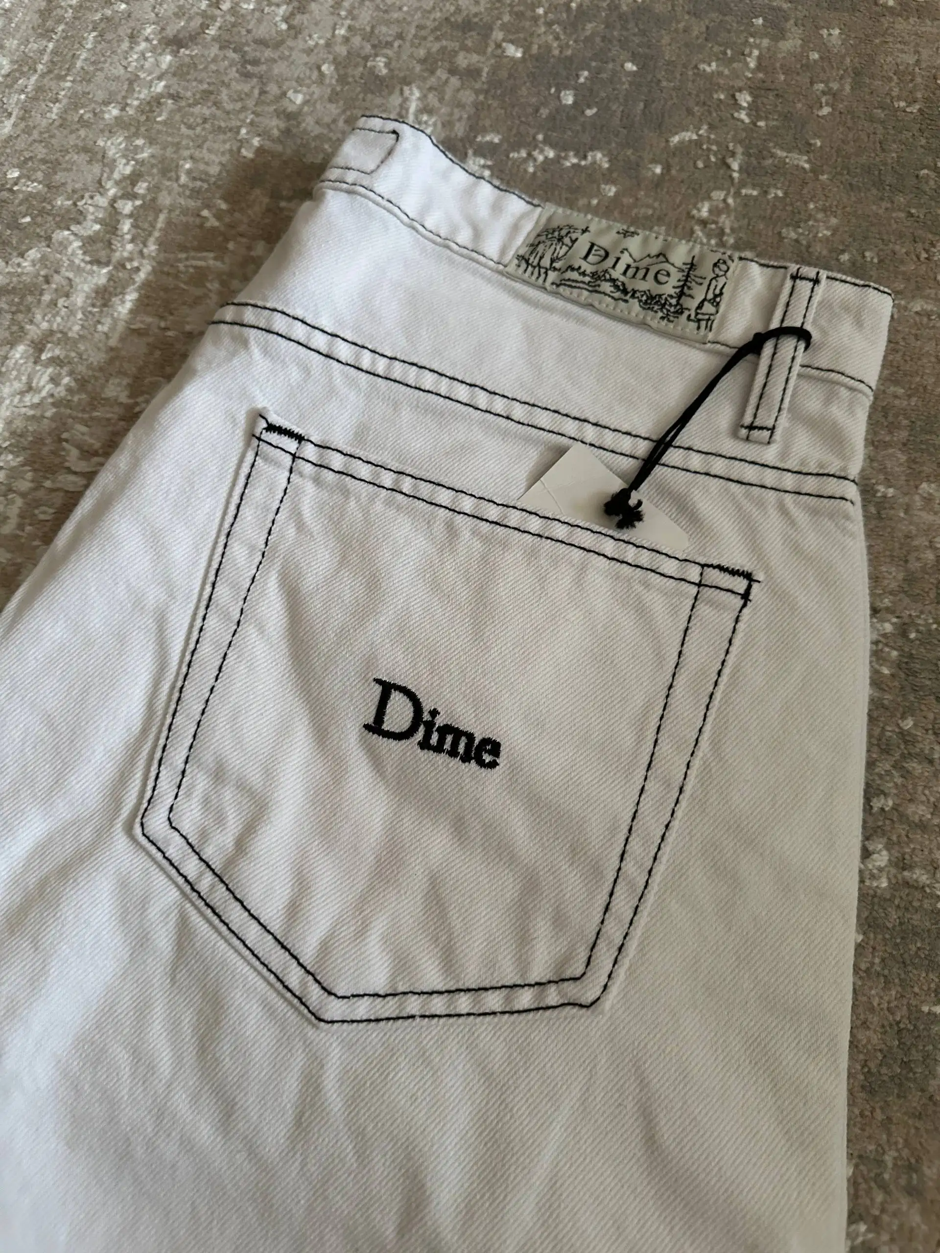 Продам новые джинсовые шорты Dime - Шорты (Одежда) в Оренбург