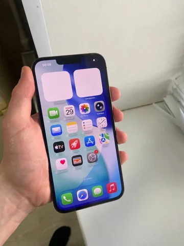 iPhone 13 Pro Max со сколом - Холодильники в Оренбург