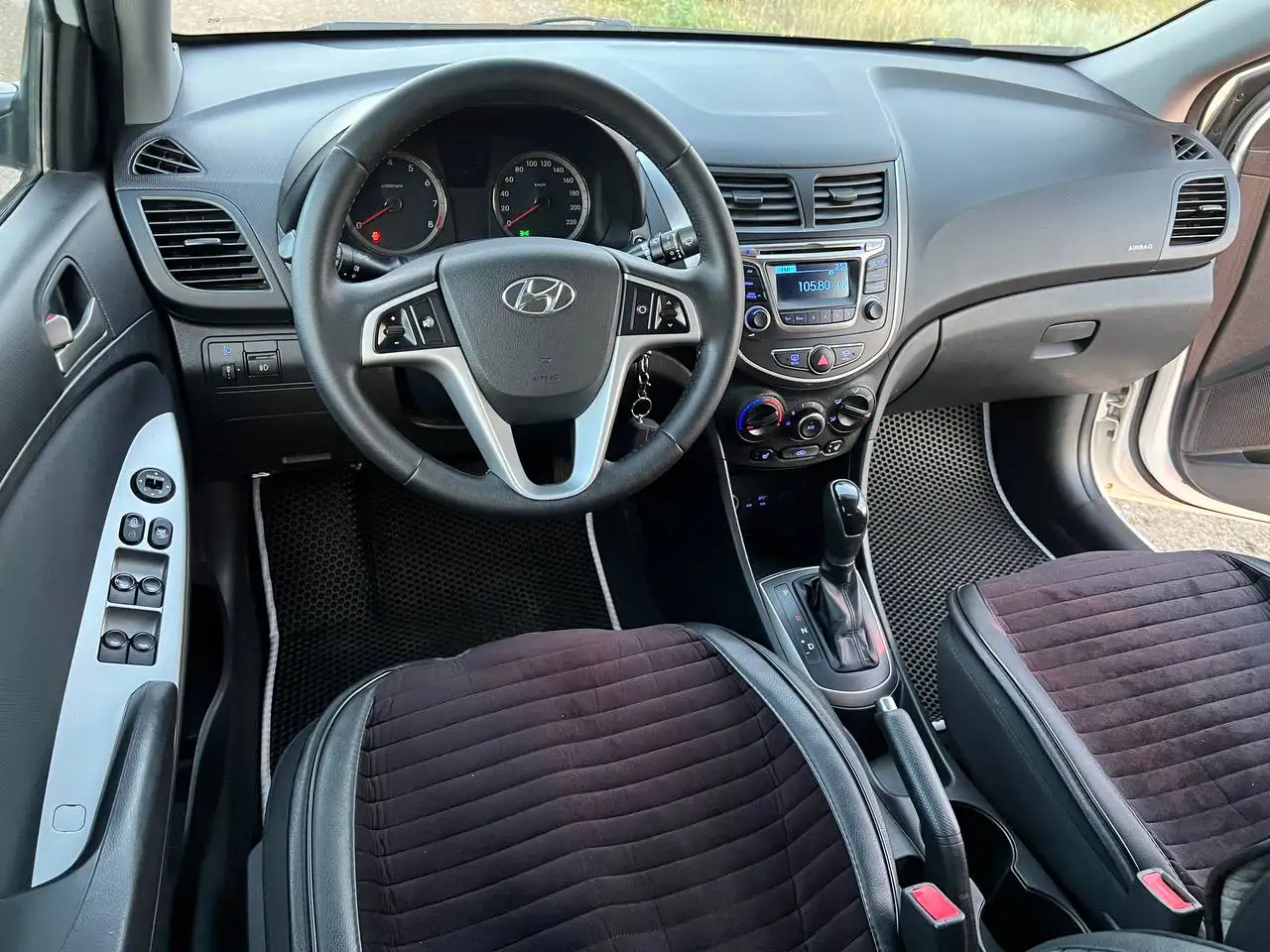 Продам Hyundai Solaris 2015, автомат - Легковые автомобили (Авто) в Оренбург