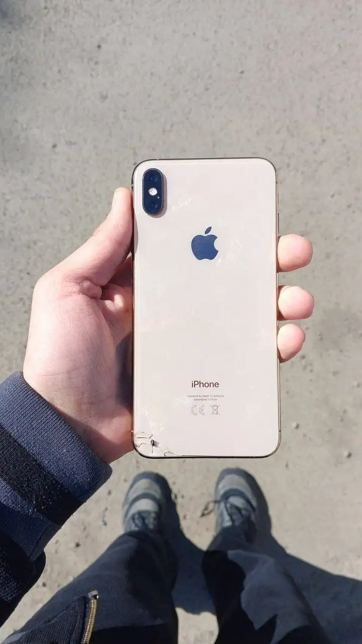 Обмен iPhone XS Max 256GB Gold на Android - Смартфоны (Электроника) в Оренбург