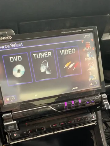 Магнитола Kenwood с выдвижным экраном - Планшеты в Оренбург