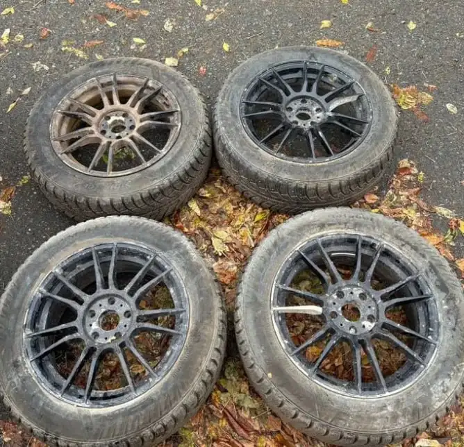 Продам шины с дисками 205/60 R16 - Шины и диски (Авто) в Оренбург