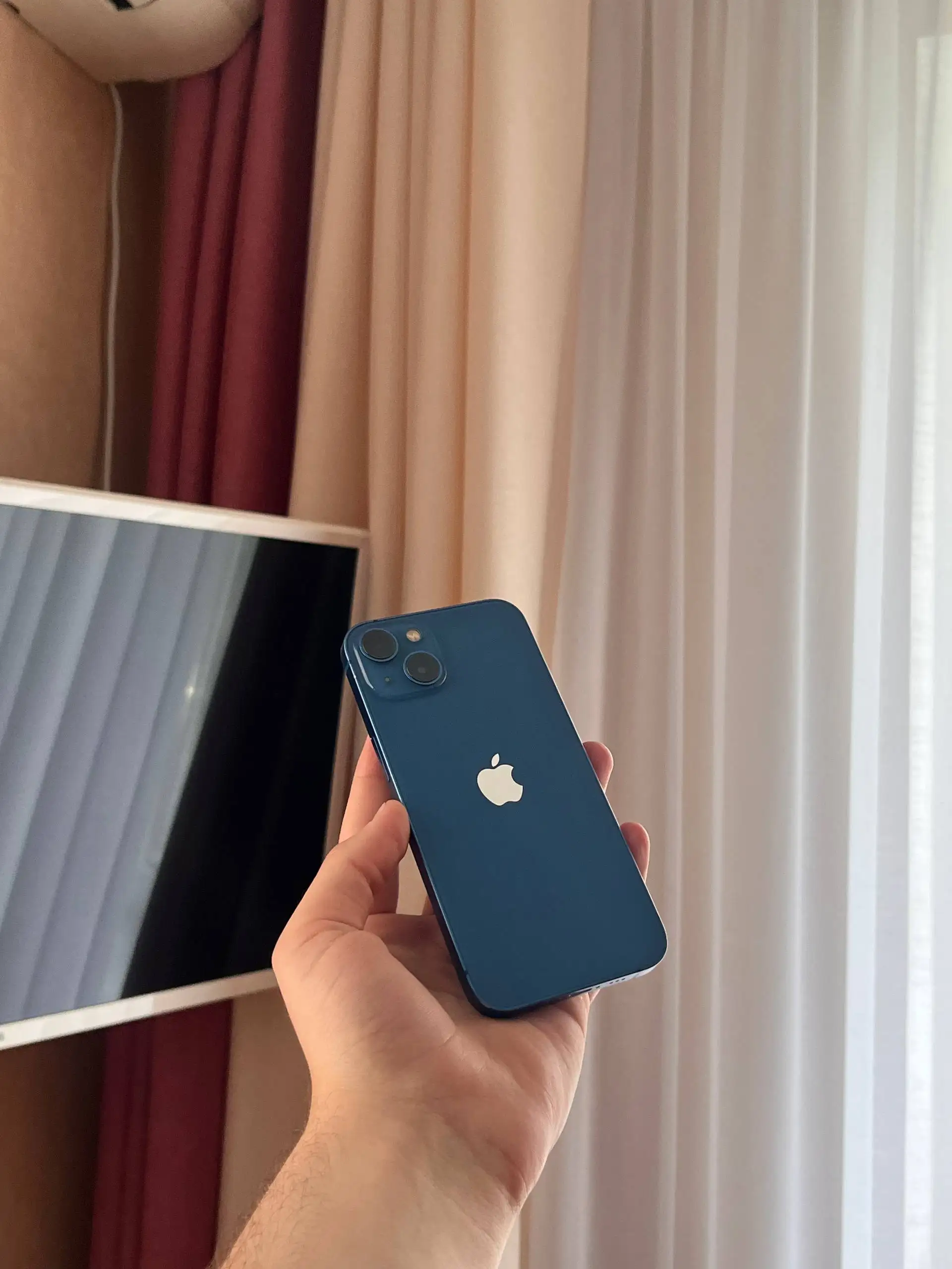 iPhone 13 128GB Blue - Электроника в Оренбург