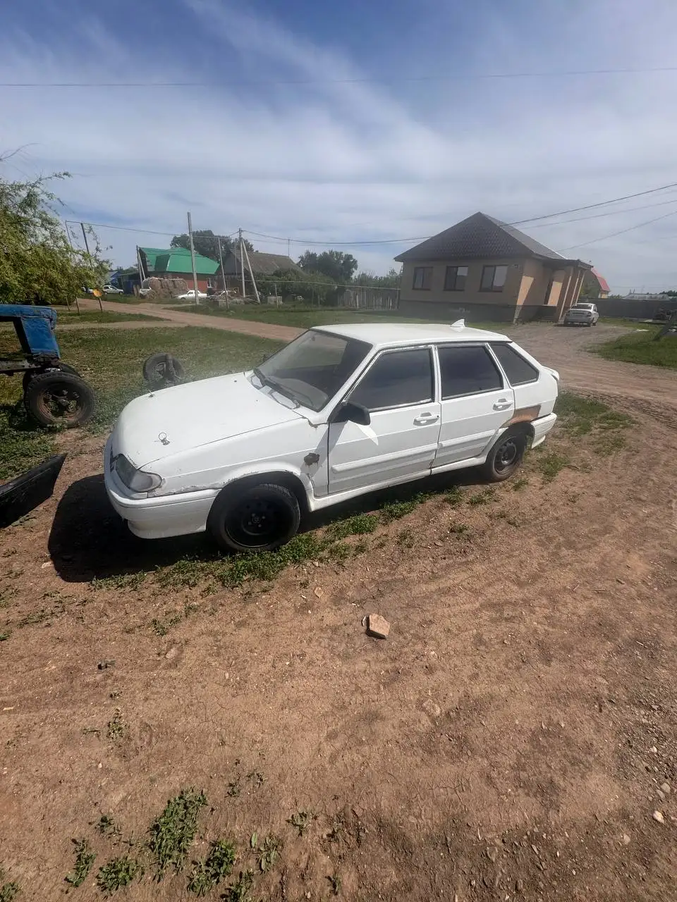 Дымит движок, машина по документам чистая - Автомобили (Авто) в Оренбург