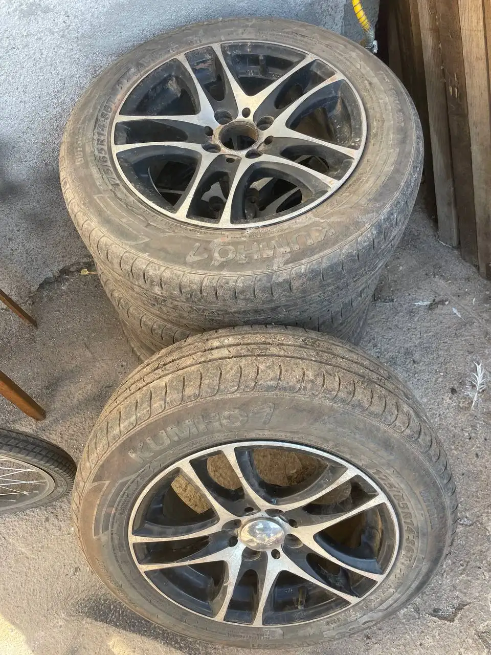 Продам колеса 14к - Колеса и шины (Авто) в Оренбург