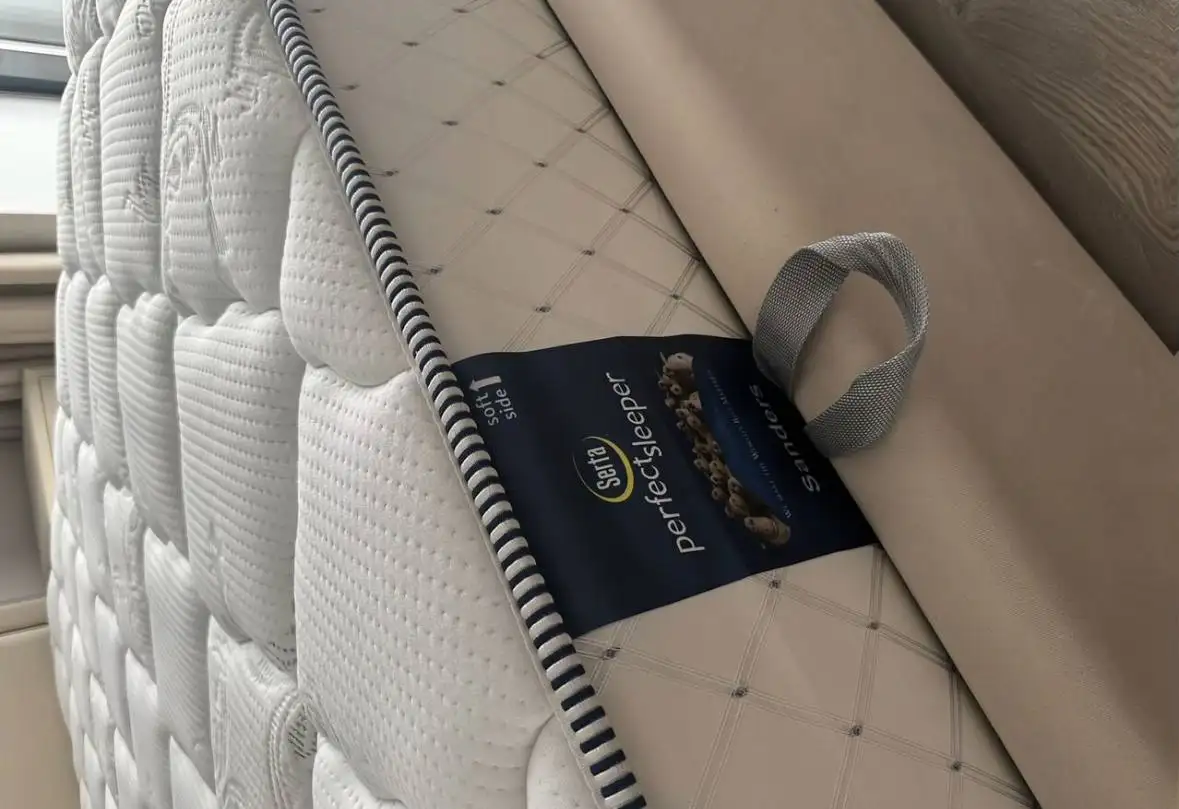 Спальный гарнитур Askonа бежевый с кроватью 160x200 - Мебель (Для дома и дачи) в Чита