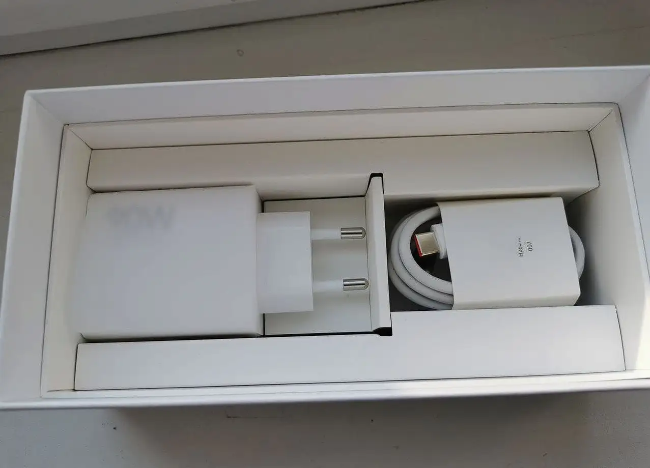 Продам Xiaomi 15 256/12GB в отличном состоянии - Смартфоны (Электроника) в Чита