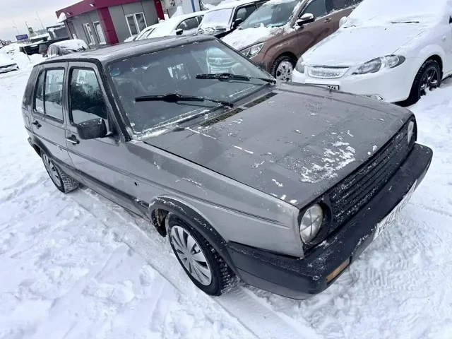 Автомобиль с неисправным сцеплением для восстановления - Авто в Казань