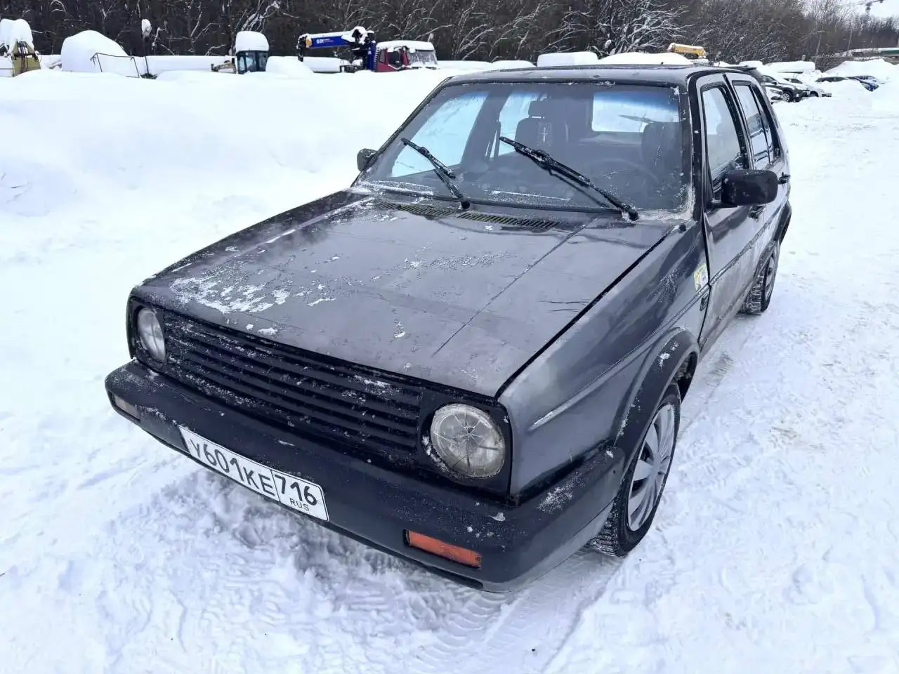 Автомобиль с неисправным сцеплением для восстановления - Авто в Казань