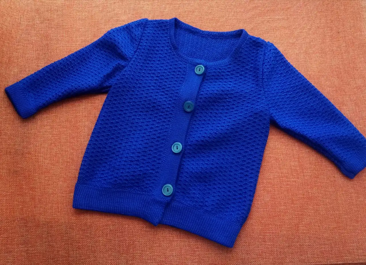 Детские вязаные кофточки новые - Товары для детей в Чита