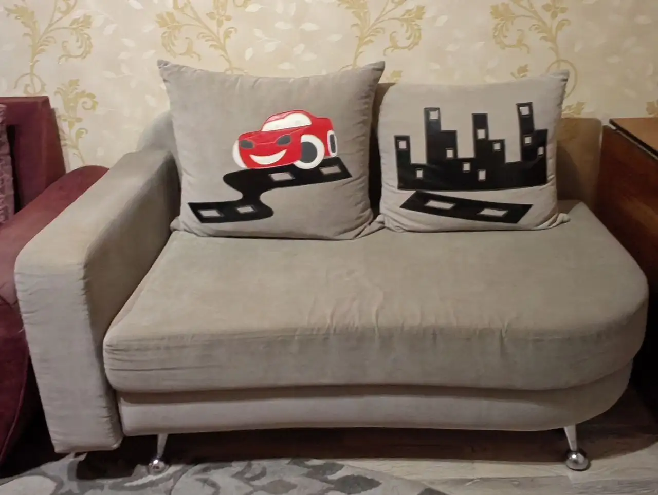 Диванчик для самовывоза - Мебель (Барахолка) в Чита