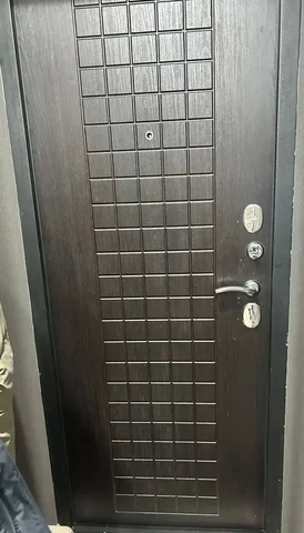 Продам входную дверь в отличном состоянии - Мягкая мебель в Чита