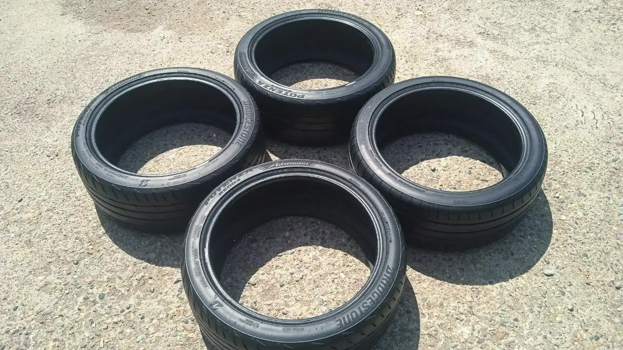 Летние шины Bridgestone 235/40 R18 2020г - Шины и диски (Авто) в Чита