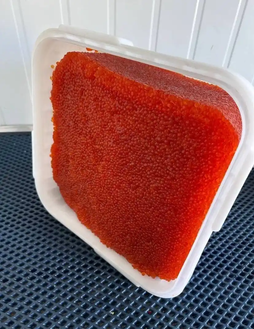 Продажа говядины, рыбы и красной икры